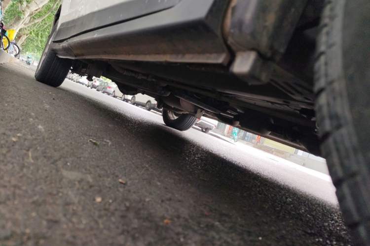 Used CHANGAN KAICHENG Ounuo S 2014 1.5L Base Version Chassis Front Right
