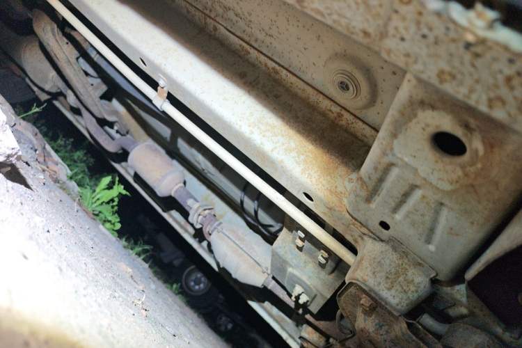 Used CHANGAN KAICHENG Ounuo S 2014 1.5L Base Version Chassis Front Right