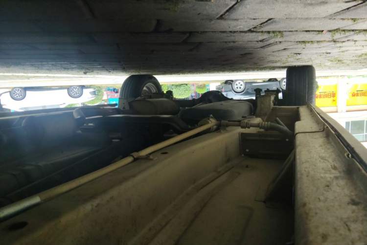 Used CHANGAN KAICHENG Ounuo S 2014 1.5L Base Version Chassis Front Right