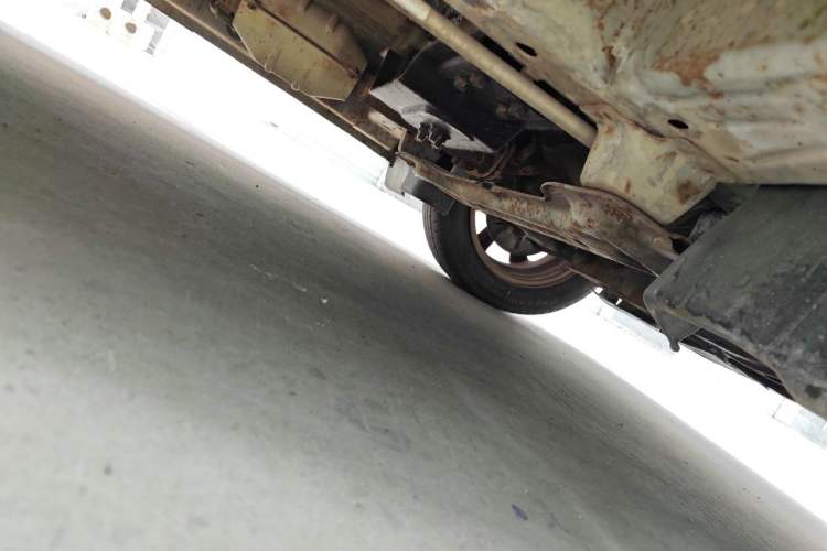 Used CHANGAN KAICHENG Ounuo S 2014 1.5L Base Version Chassis Front Right
