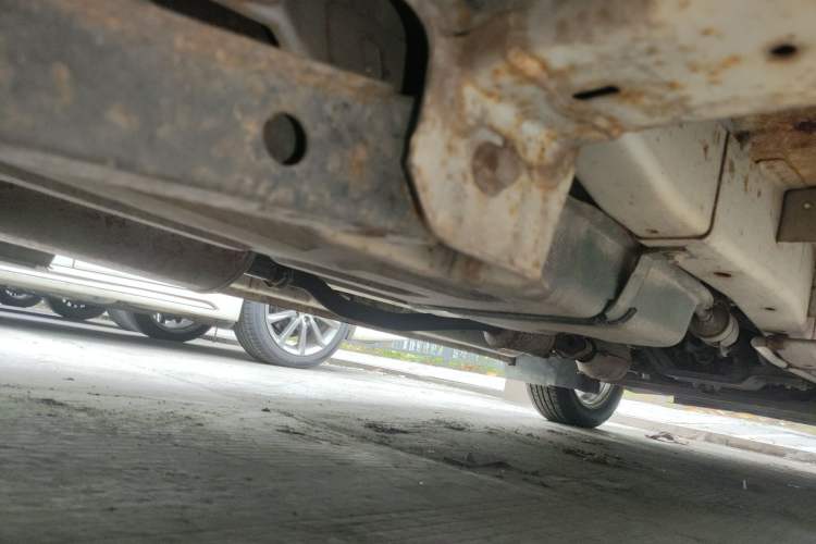 Used CHANGAN KAICHENG Ounuo S 2014 1.5L Elite Model Chassis Rear Right