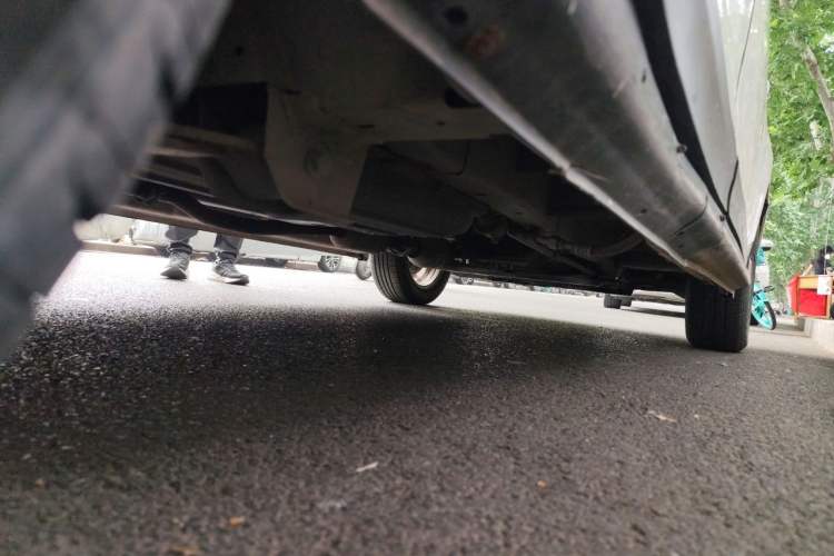Used CHANGAN KAICHENG Ounuo S 2014 1.5L Base Version Chassis Rear Right