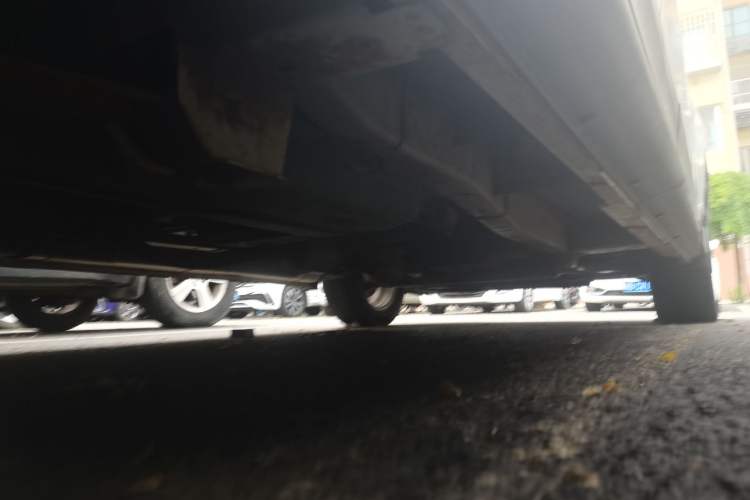 Used CHANGAN KAICHENG Ounuo S  Chassis Rear Right