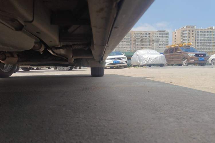 Used CHANGAN KAICHENG Ounuo S 2014 1.5L Base Version Chassis Rear Right
