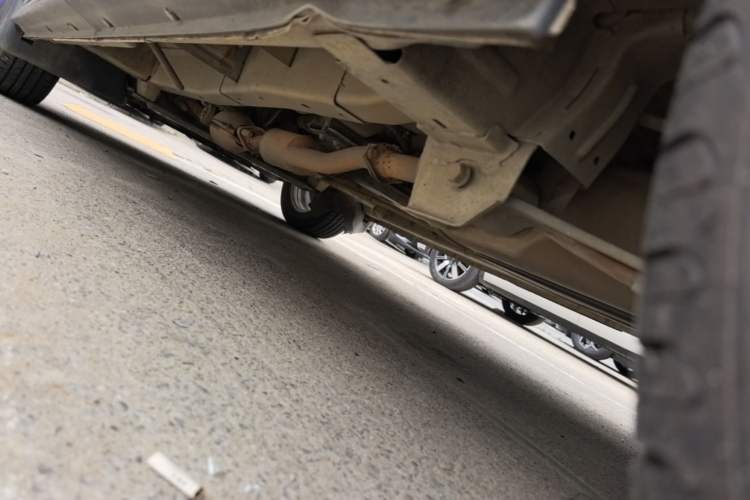 Used CHANGAN KAICHENG Ounuo S 2014 1.5L Base Version Chassis Rear Right