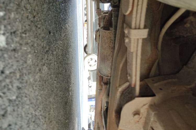Used CHANGAN KAICHENG Ounuo S 2014 1.5L Base Version Chassis Rear Right