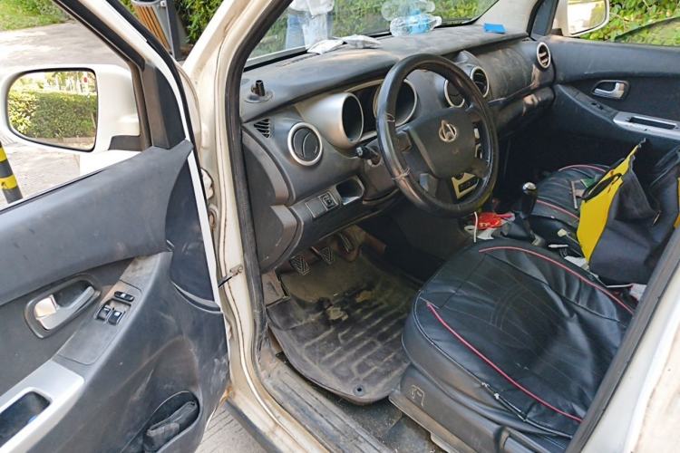 Used CHANGAN KAICHENG Ounuo S 2014 1.5L Base Version Driver Seat