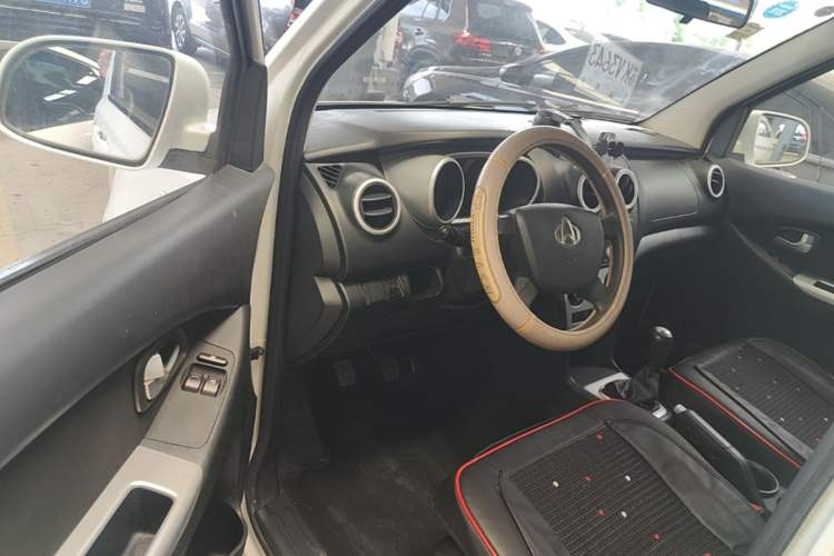Used CHANGAN KAICHENG Ounuo S 2014 1.5L Base Version Driver Seat