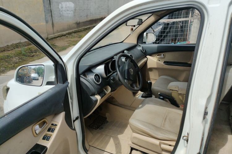 Used CHANGAN KAICHENG Ounuo S 2014 1.5L Elite Model Driver Seat