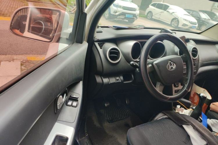 Used CHANGAN KAICHENG Ounuo S 2014 1.3L Happiness Model Driver Seat