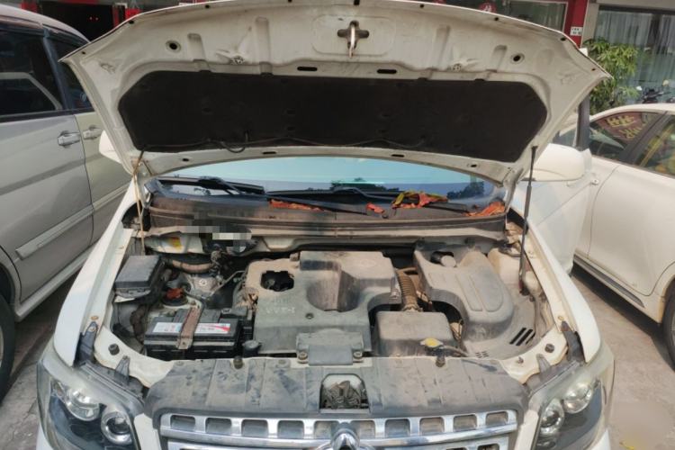 Used CHANGAN KAICHENG Ounuo S 2014 1.5L Elite Model Engine Bay