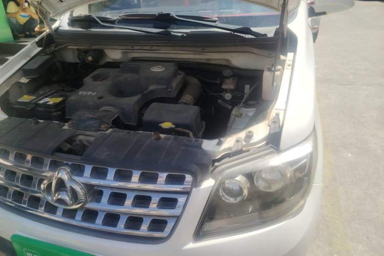 Used CHANGAN KAICHENG Ounuo S 2014 1.5L Base Version Engine Bay Left