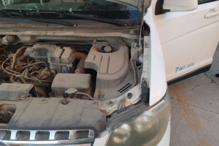 Used CHANGAN KAICHENG Ounuo S 2014 1.5L Base Version Engine Bay Left
