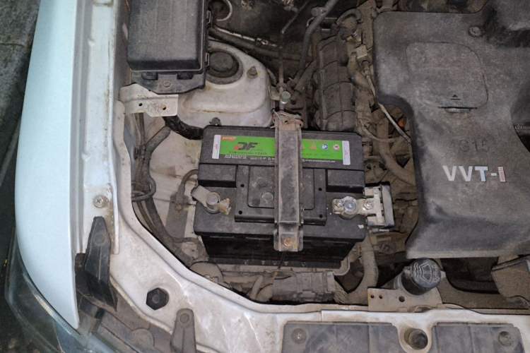 Used CHANGAN KAICHENG Ounuo S 2014 1.5L Base Version Engine Bay Right