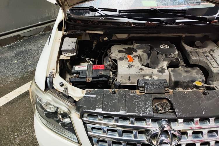 Used CHANGAN KAICHENG Ounuo S 2014 1.5L Base Version Engine Bay Right