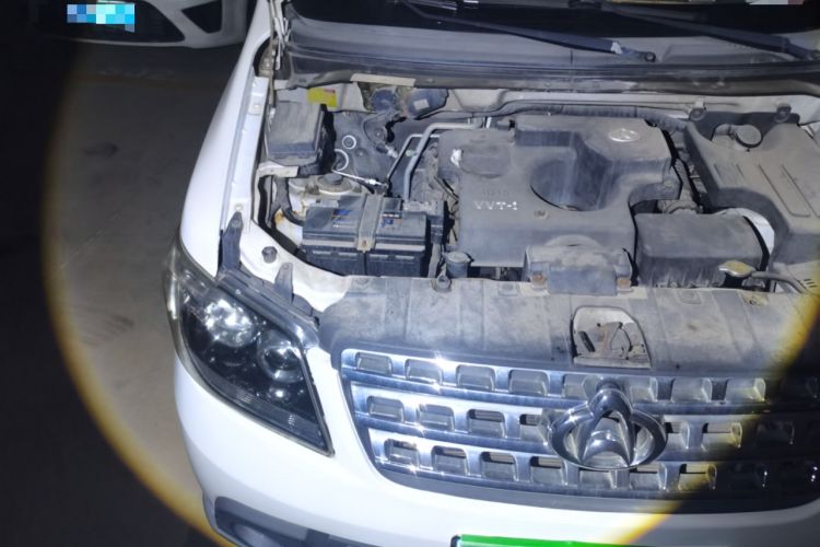 Used CHANGAN KAICHENG Ounuo S 2014 1.5L Base Version Engine Bay Right