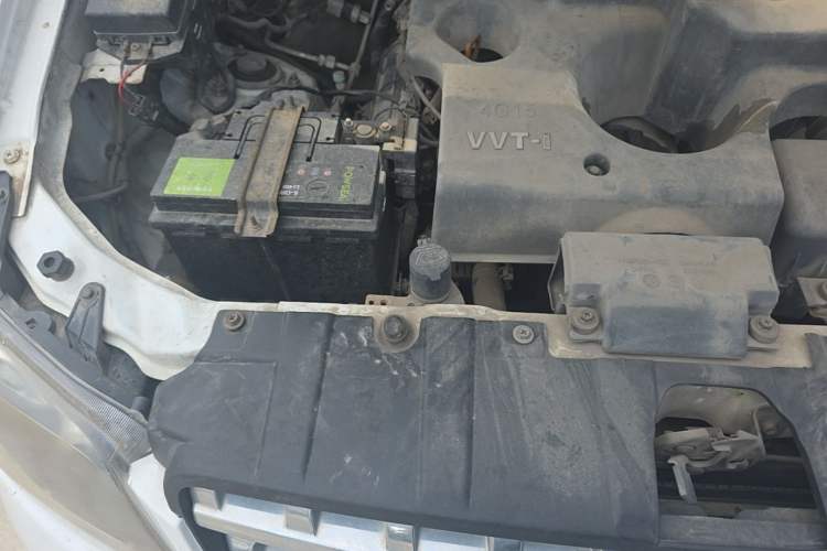 Used CHANGAN KAICHENG Ounuo S 2014 1.5L Base Version Engine Bay Right