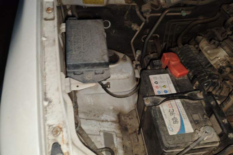 Used CHANGAN KAICHENG Ounuo S 2014 1.3L Happiness Model Engine Bay Right
