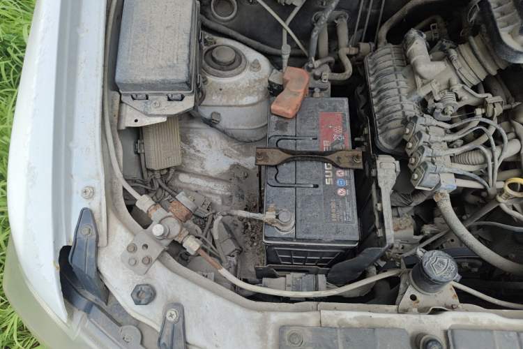 Used CHANGAN KAICHENG Ounuo S 2014 1.3L Happiness Model Engine Bay Right