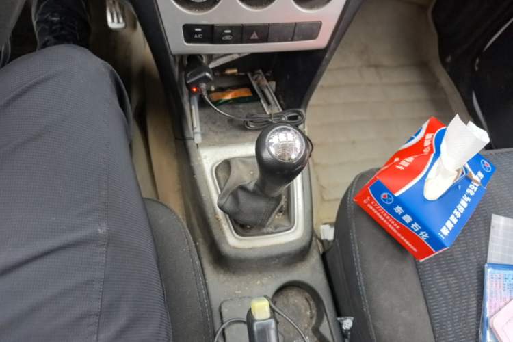 Used CHANGAN KAICHENG Ounuo S 2014 1.5L Base Version Gear Lever