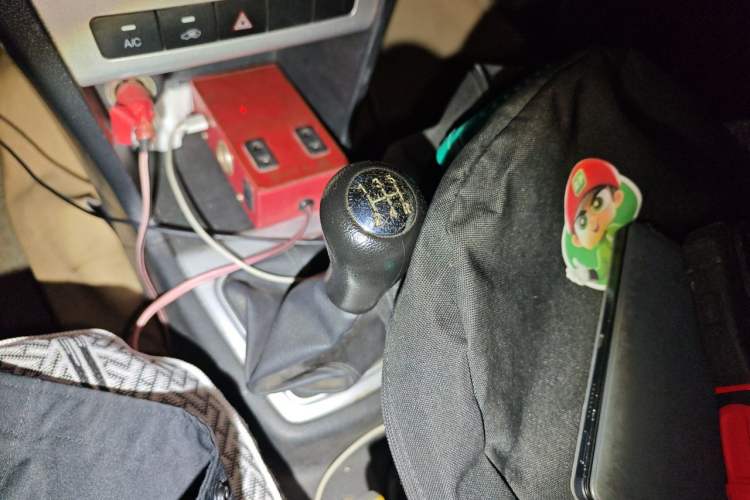 Used CHANGAN KAICHENG Ounuo S 2014 1.5L Base Version Gear Lever