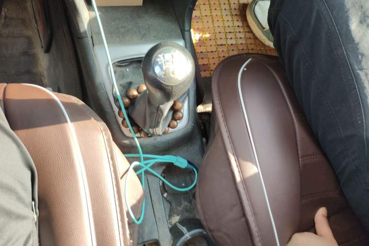 Used CHANGAN KAICHENG Ounuo S 2014 1.5L Base Version Gear Lever