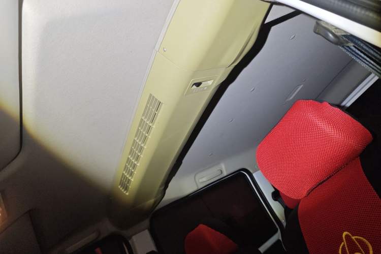 Used CHANGAN KAICHENG Ounuo S 2014 1.5L Base Version Headliner