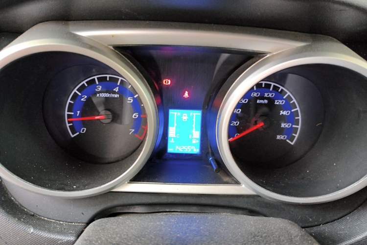 Used CHANGAN KAICHENG Ounuo S 2014 1.5L Base Version Instrument Cluster