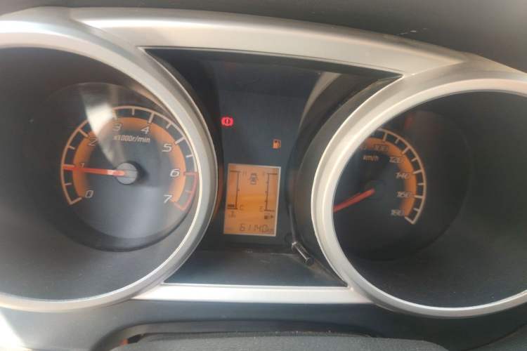 Used CHANGAN KAICHENG Ounuo S 2014 1.5L Base Version Instrument Cluster