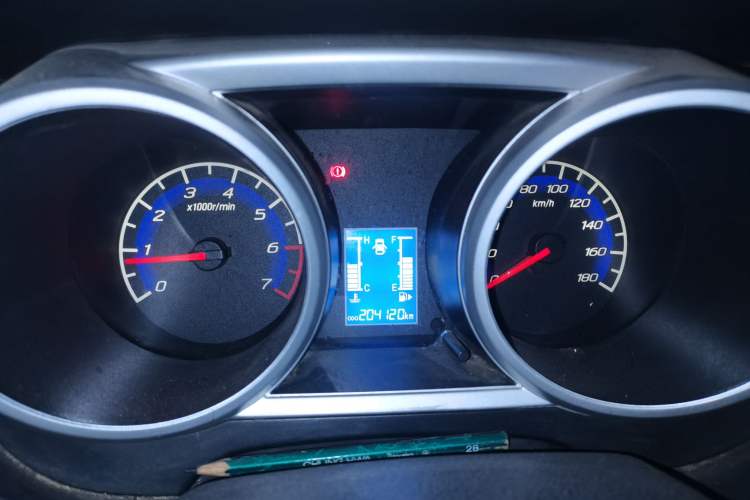 Used CHANGAN KAICHENG Ounuo S 2014 1.5L Base Version Instrument Cluster