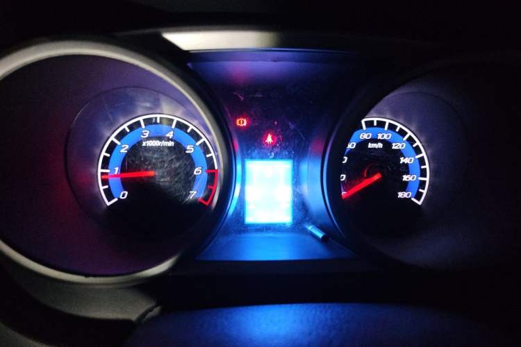 Used CHANGAN KAICHENG Ounuo S 2014 1.5L Base Version Instrument Cluster