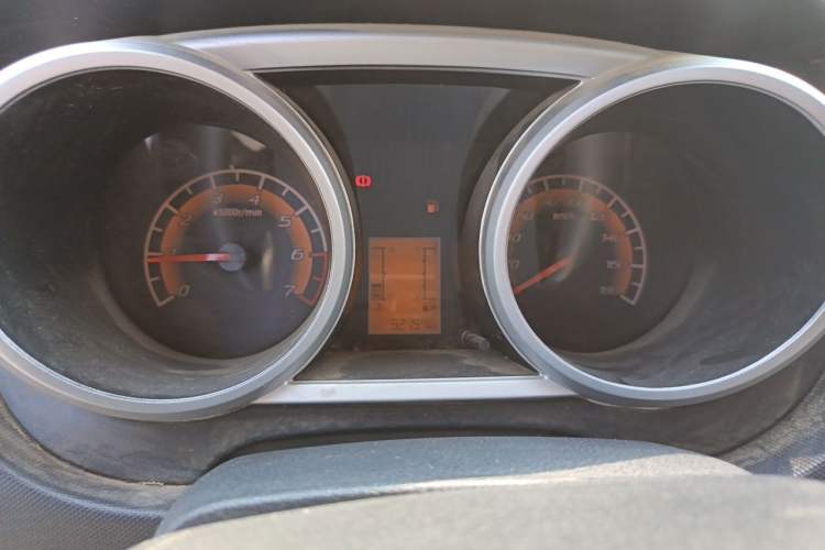 Used CHANGAN KAICHENG Ounuo S 2014 1.5L Base Version Instrument Cluster