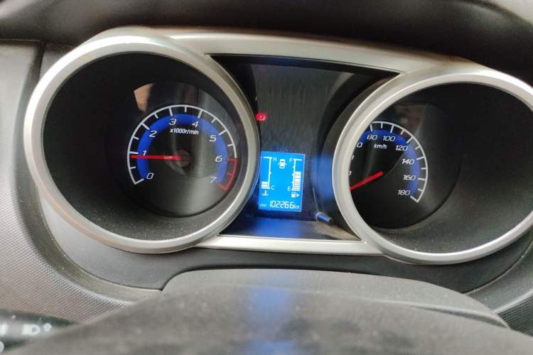 Used CHANGAN KAICHENG Ounuo S 2014 1.5L Base Version Instrument Cluster