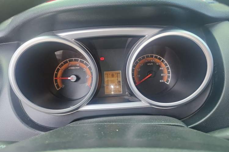 Used CHANGAN KAICHENG Ounuo S 2014 1.5L Base Version Instrument Cluster