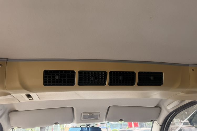 Used CHANGAN KAICHENG Ounuo S 2014 1.5L Base Version Interior 6