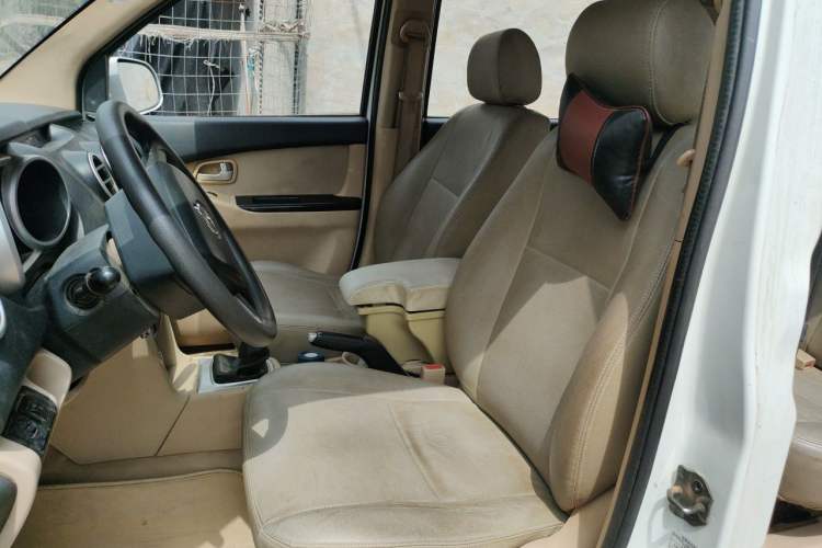 Used CHANGAN KAICHENG Ounuo S 2014 1.5L Elite Model Left Front Seat