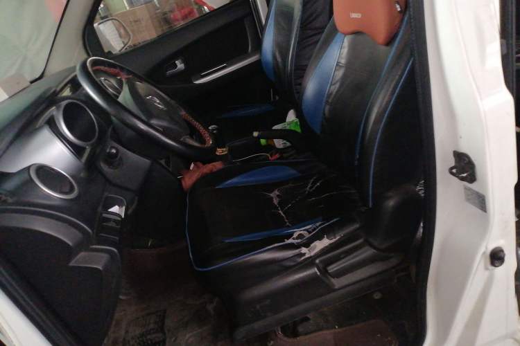 Used CHANGAN KAICHENG Ounuo S 2014 1.5L Base Version Left Front Seat