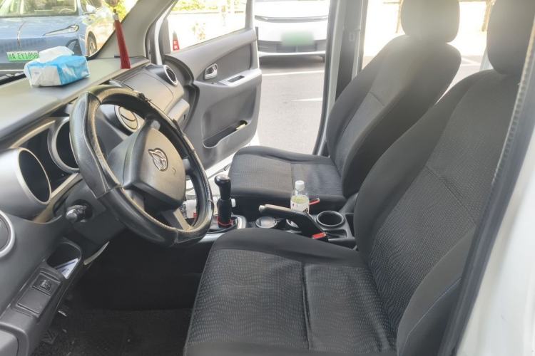 Used CHANGAN KAICHENG Ounuo S 2014 1.3L Happiness Model Left Front Seat