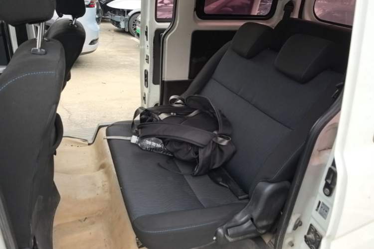 Used CHANGAN KAICHENG Ounuo S 2014 1.5L Base Version Left Rear Seat