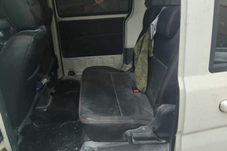 Used CHANGAN KAICHENG Ounuo S 2014 1.5L Base Version Left Rear Seat