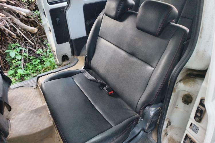 Used CHANGAN KAICHENG Ounuo S 2014 1.3L Happiness Model Left Rear Seat