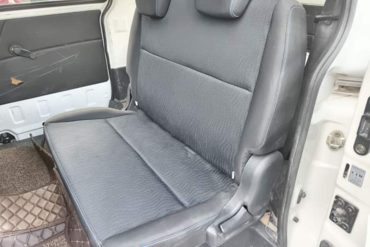 Used CHANGAN KAICHENG Ounuo S  Left Rear Seat