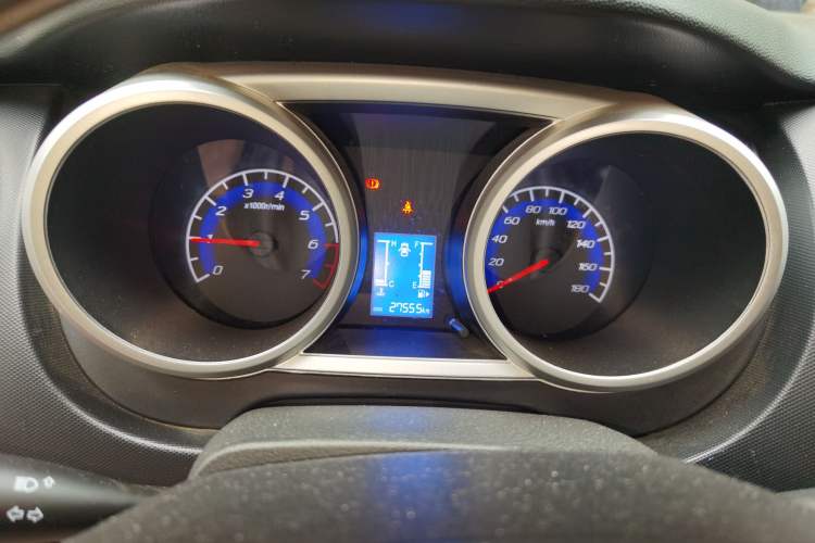 Used CHANGAN KAICHENG Ounuo S 2014 1.5L Base Version Odometer Close Up