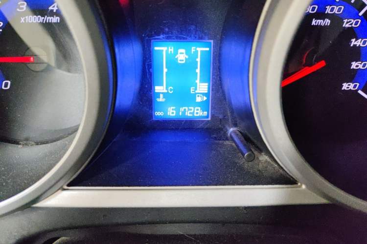 Used CHANGAN KAICHENG Ounuo S 2014 1.5L Base Version Odometer Close Up
