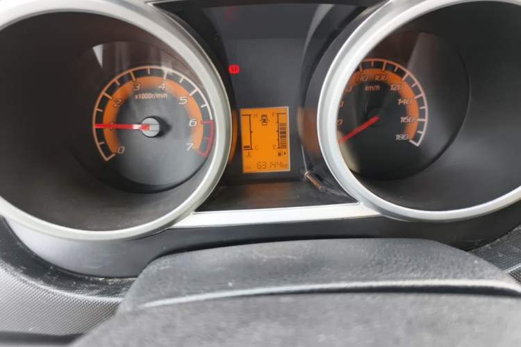 Used CHANGAN KAICHENG Ounuo S  Odometer Close Up