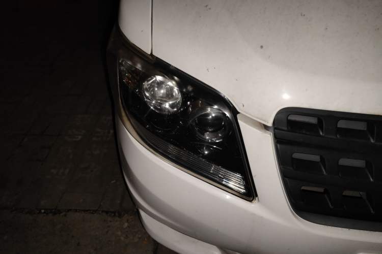 Used CHANGAN KAICHENG Ounuo S 2014 1.3L Happiness Model Right Front Headlight