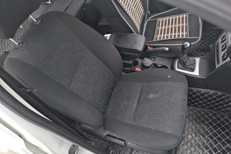 Used CHANGAN KAICHENG Ounuo S 2014 1.5L Base Version Right Front Seat