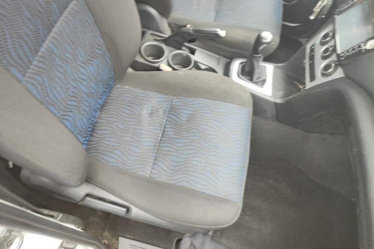 Used CHANGAN KAICHENG Ounuo S 2014 1.3L Happiness Model Right Front Seat
