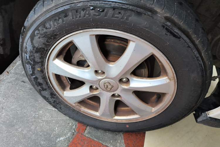 Used CHANGAN KAICHENG Ounuo S 2014 1.5L Base Version Right Front Wheel Hub