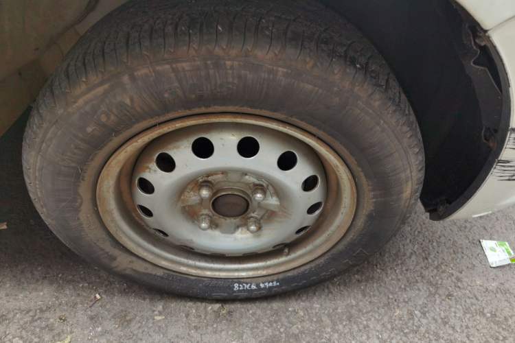 Used CHANGAN KAICHENG Ounuo S 2014 1.3L Happiness Model Right Front Wheel Hub